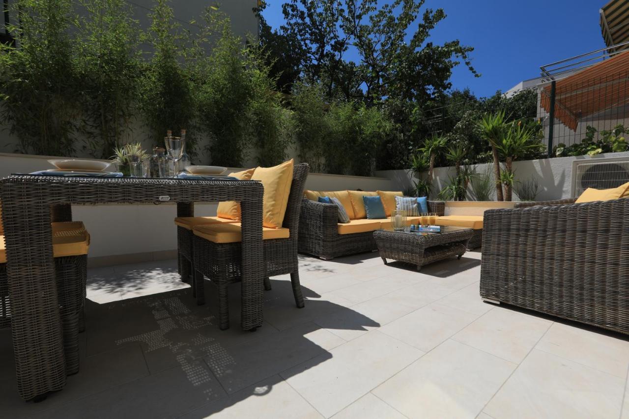 Apartment Terrace
