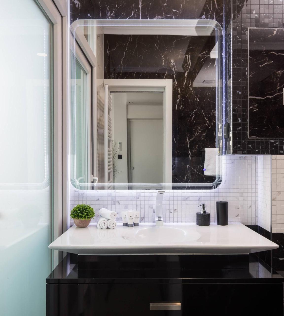 Penthouse Apartment Sea View Jacuzzi