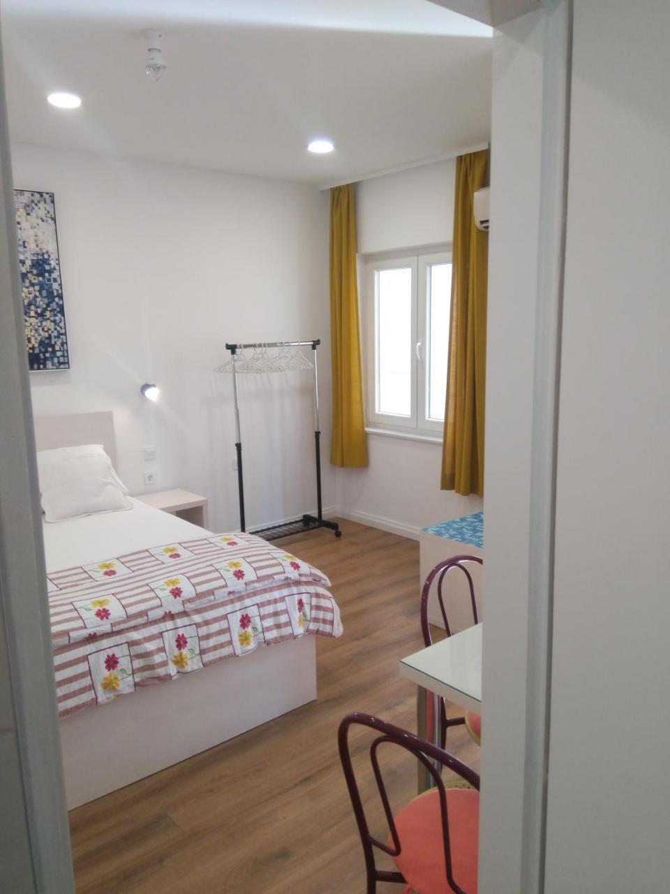 Triple Room,925860427:JPEG