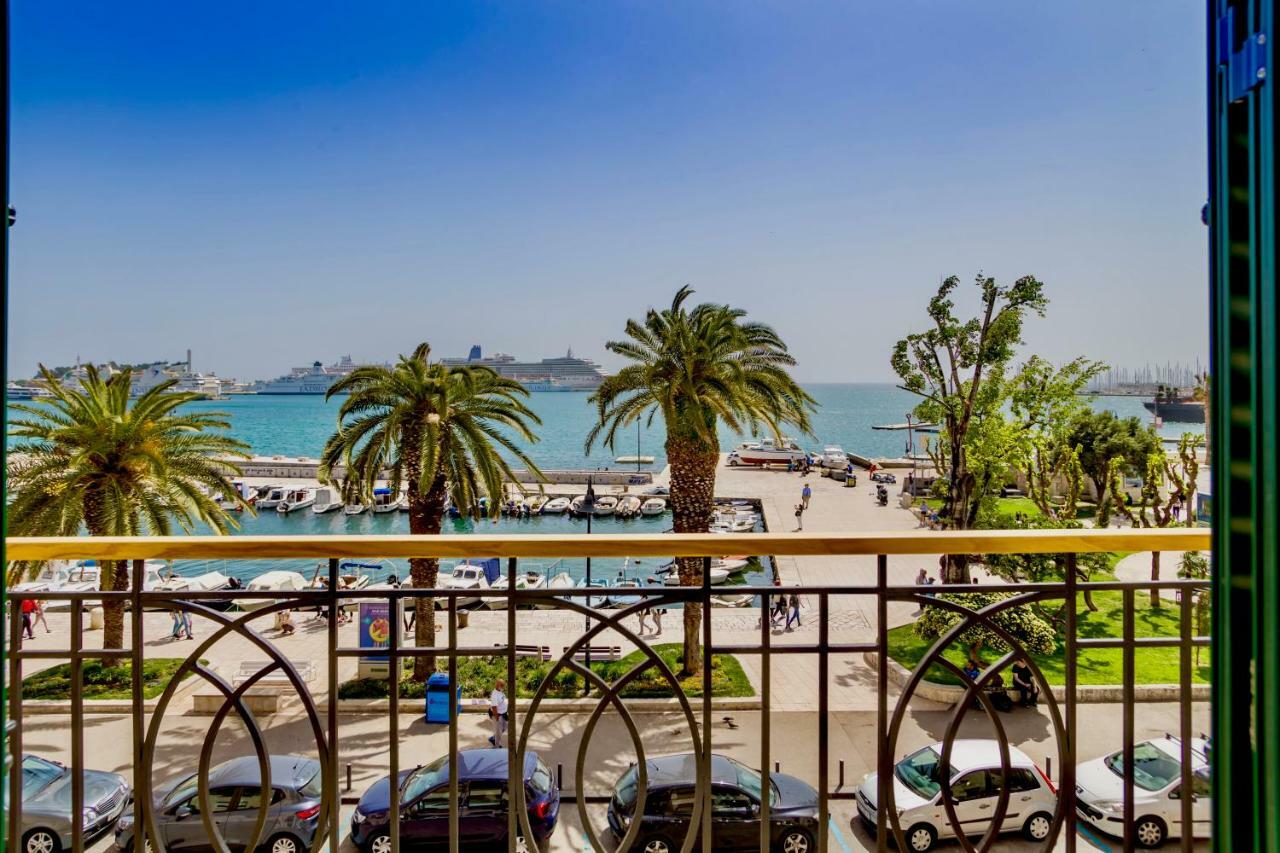 Premium One-Bedroom Apartment Sea View,800269854:JPEG