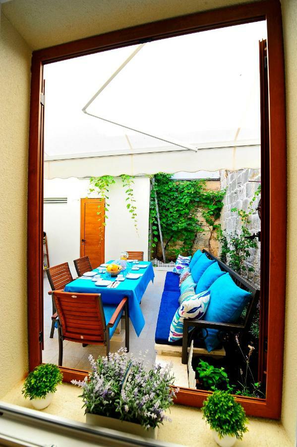 Apartment Terrace