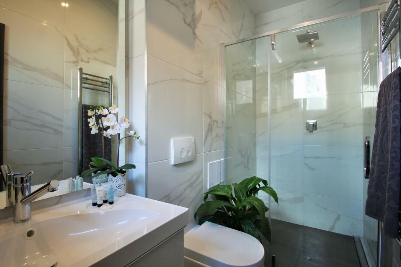 Superior Studio Apartment