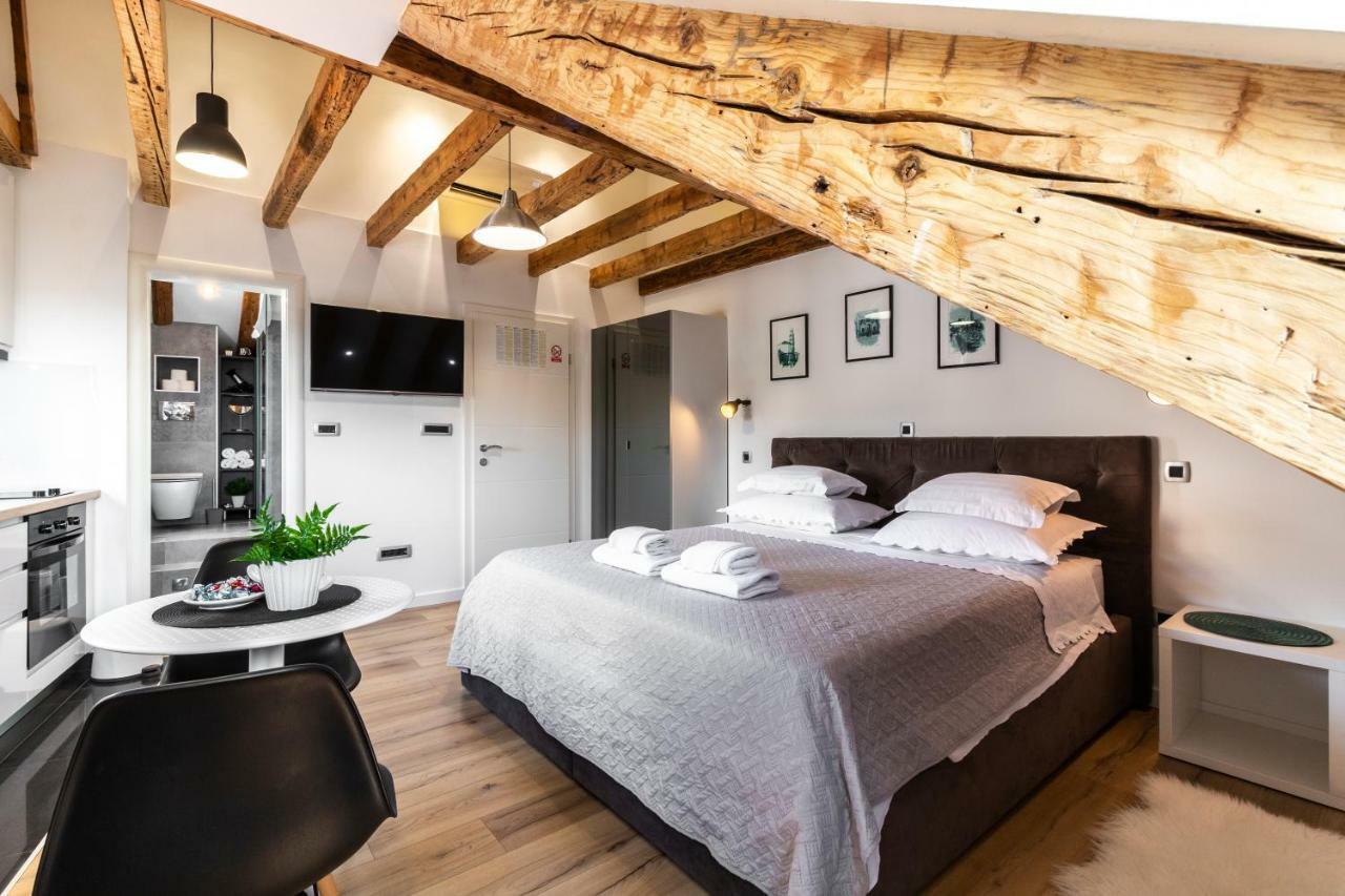 Studio Apartment Sea View