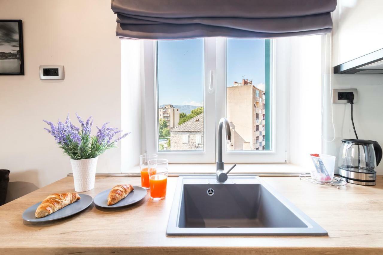 Studio Apartment Sea View