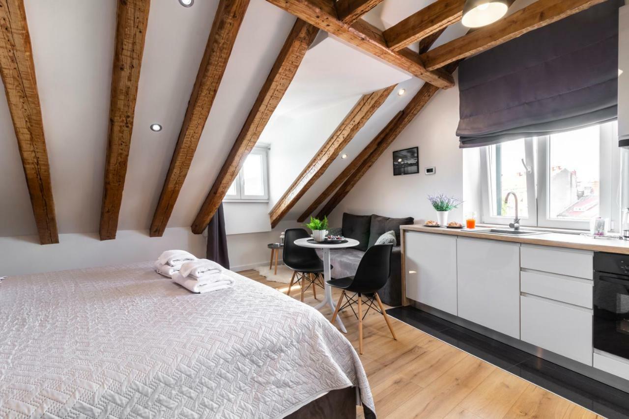 Studio Apartment Sea View