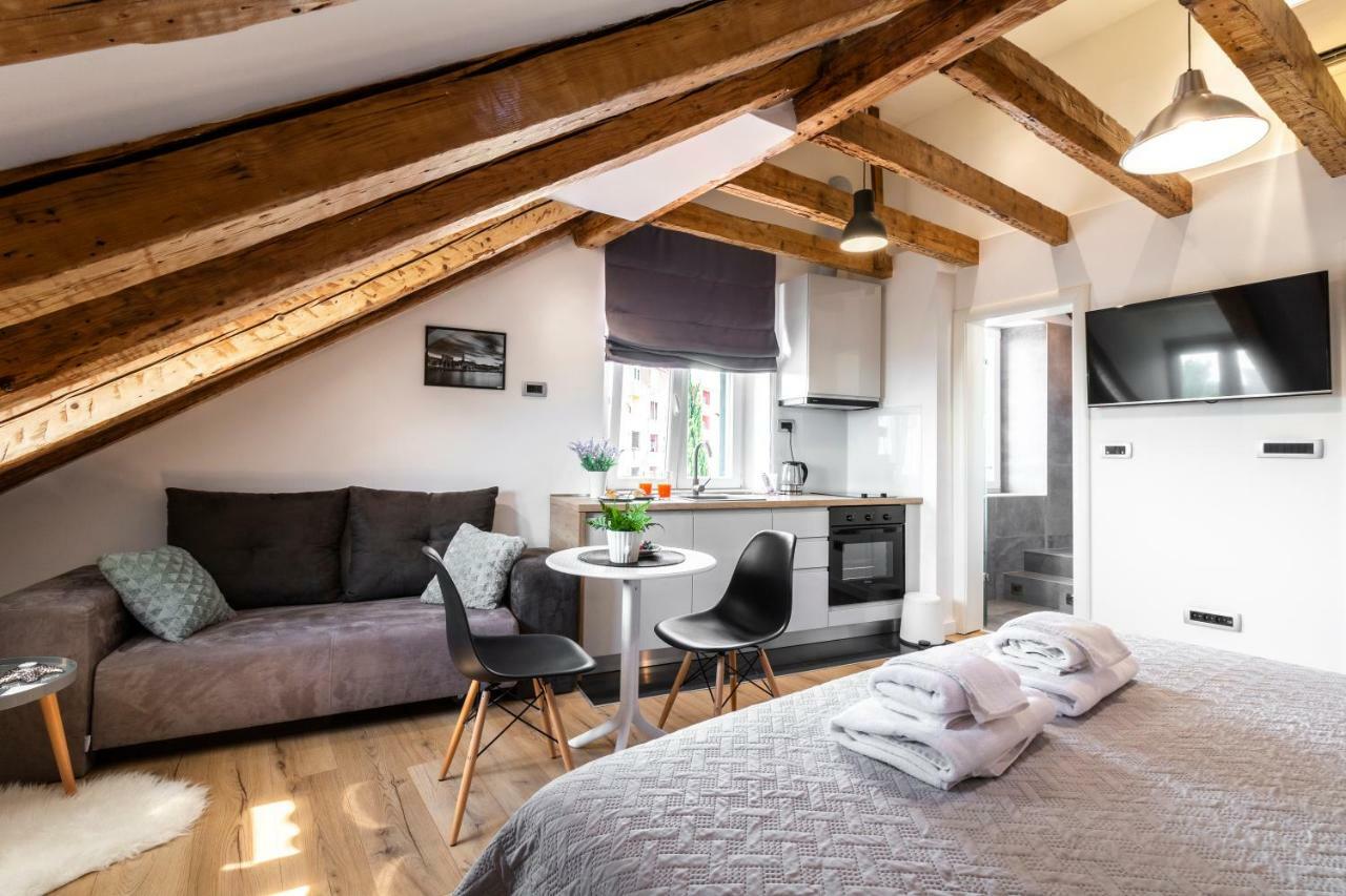 Studio Apartment Sea View
