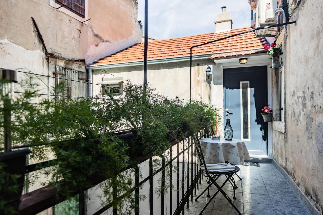 Apartment Terrace