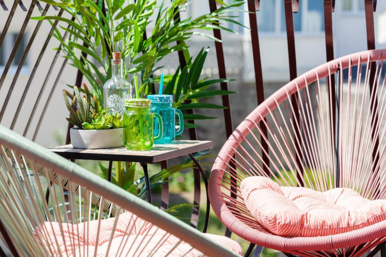 Apartment Garden View