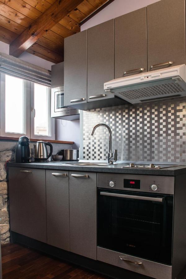 Deluxe Two-Bedroom Apartment