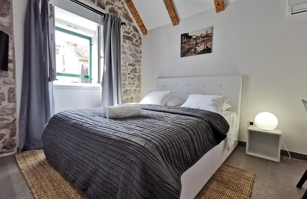 Fjaka Boutique Apartments-1