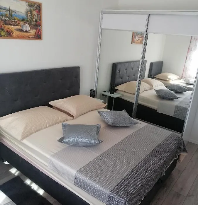 Apartment All 4 You-1