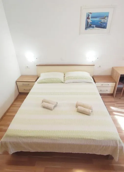 Apartments Vjeko-1