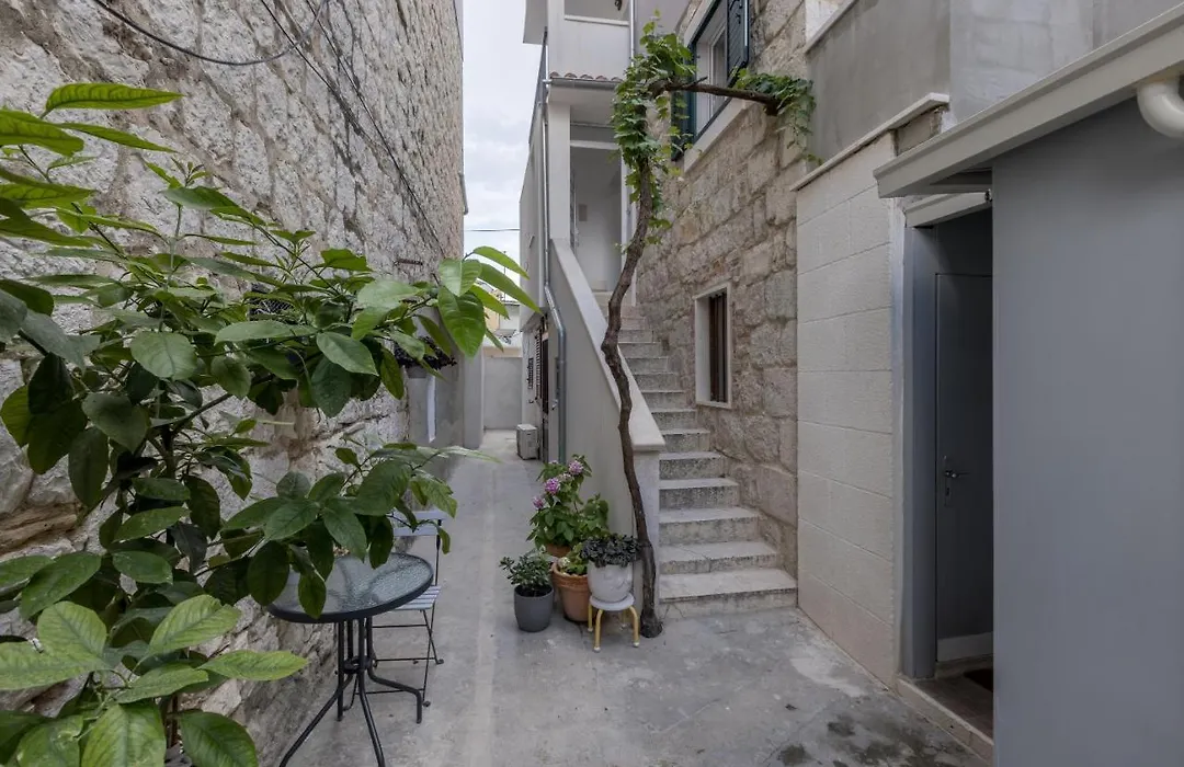 Luxury Apartments A&A-Old Town-1