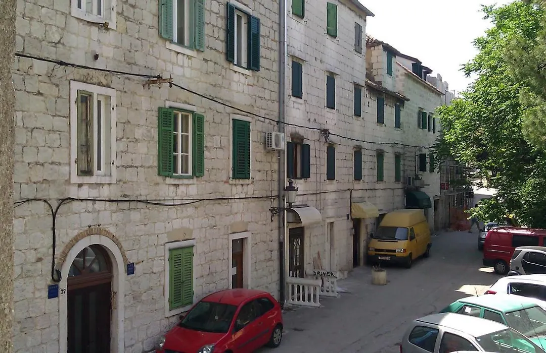 Adagio Theatre Apartment Split-1