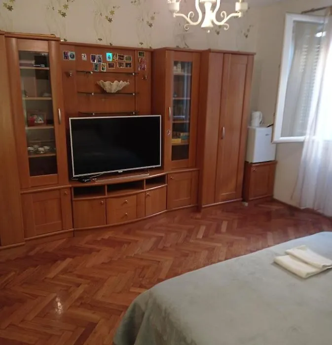 Damjan Rooms-1