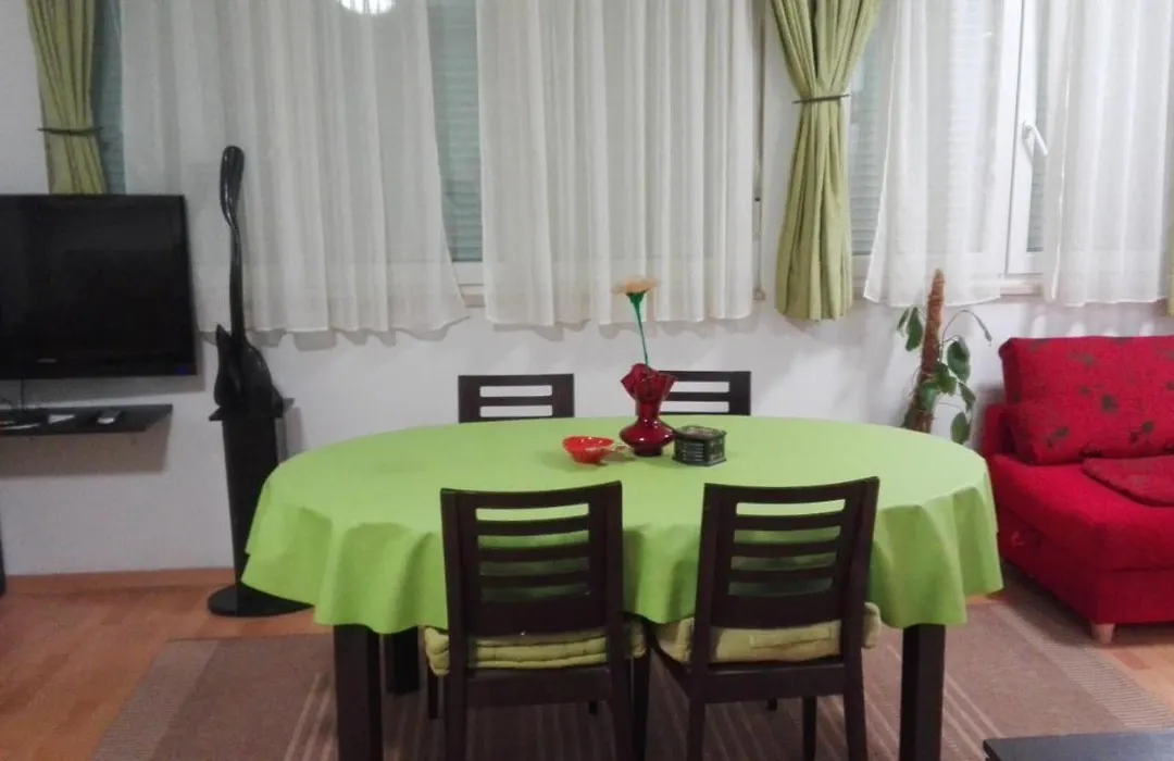 Studio Apartman Marita-1