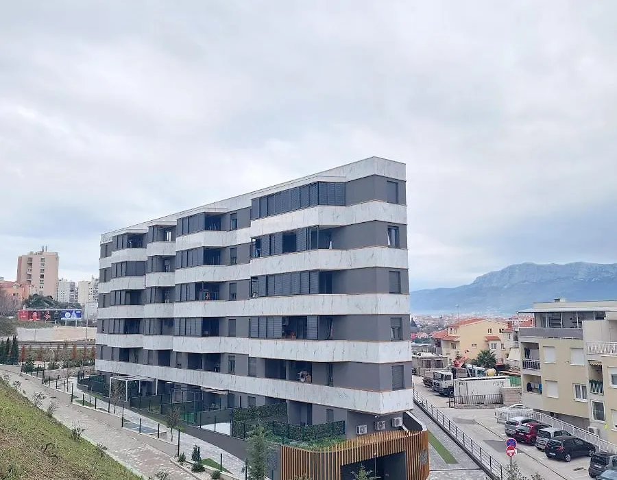 Apartment Paola With Free Private Parking Place-1