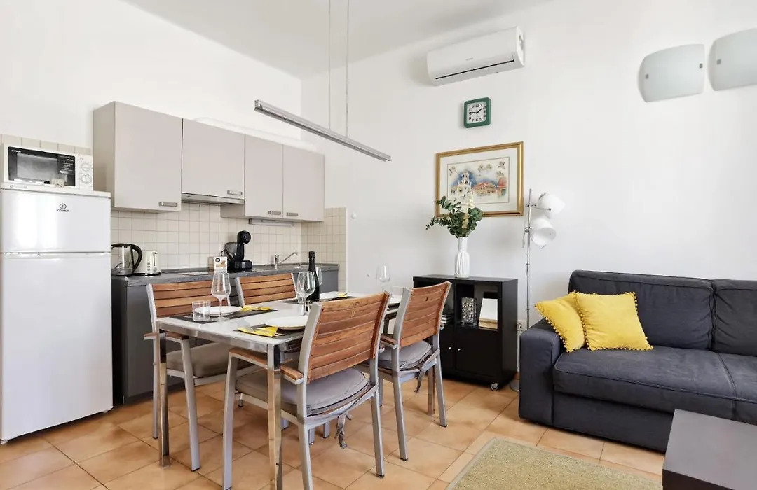 City Center Apartment Soldic-1