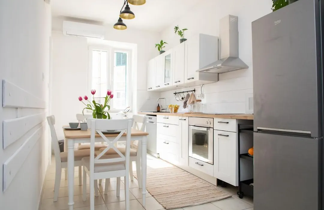 Brand New City Center Apartment Nostalgija-1