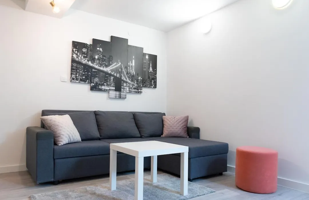 Central Moon Apartment No.1-1