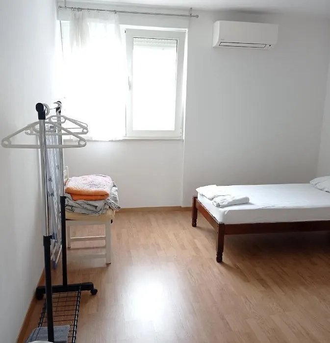 Nice And Cozy Two Single Bed Room-1