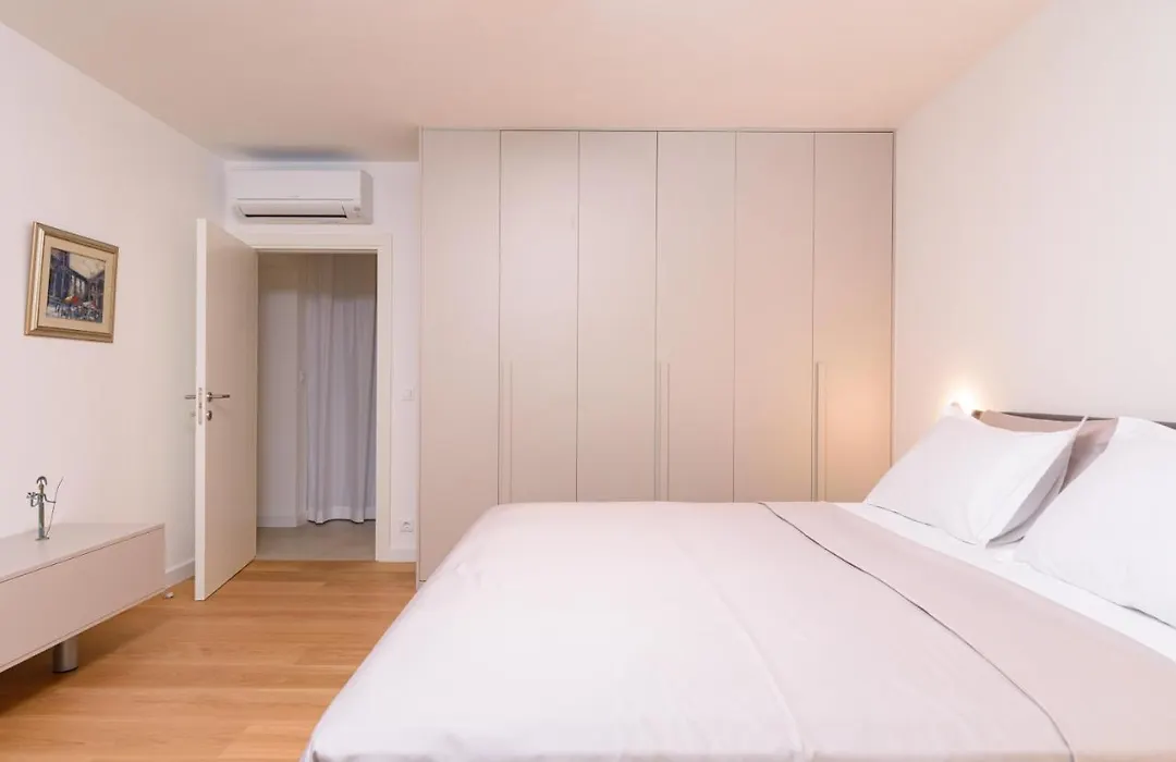 Luxury Apartment A'More-1