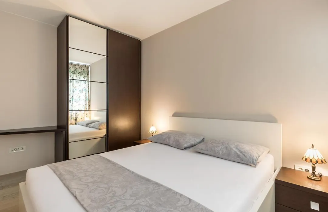 Apartment Miaa-1