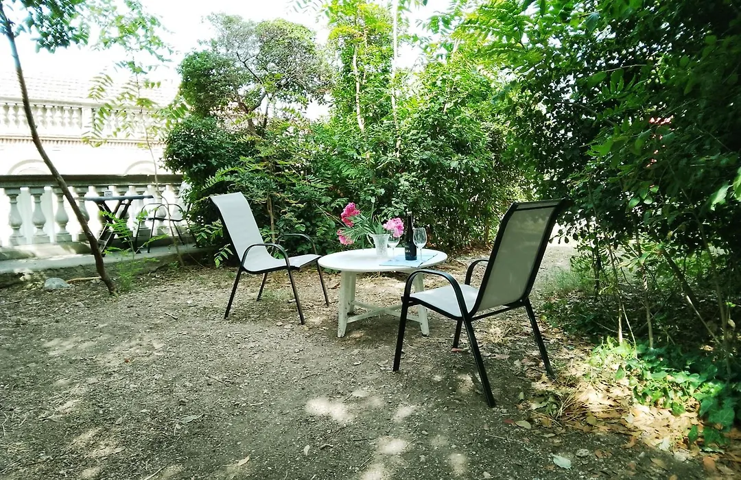 Garden Apartment-1