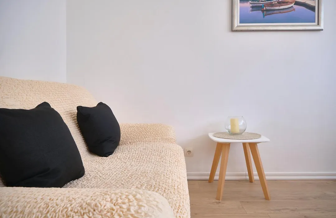 Sunny Apartment-1