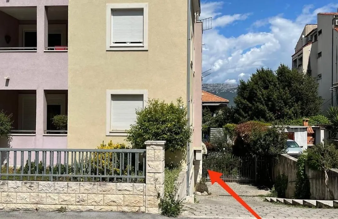 Garden4You - Apartment With Terrace And Garden Next To Marjan Park - 2 Free Bikes-1
