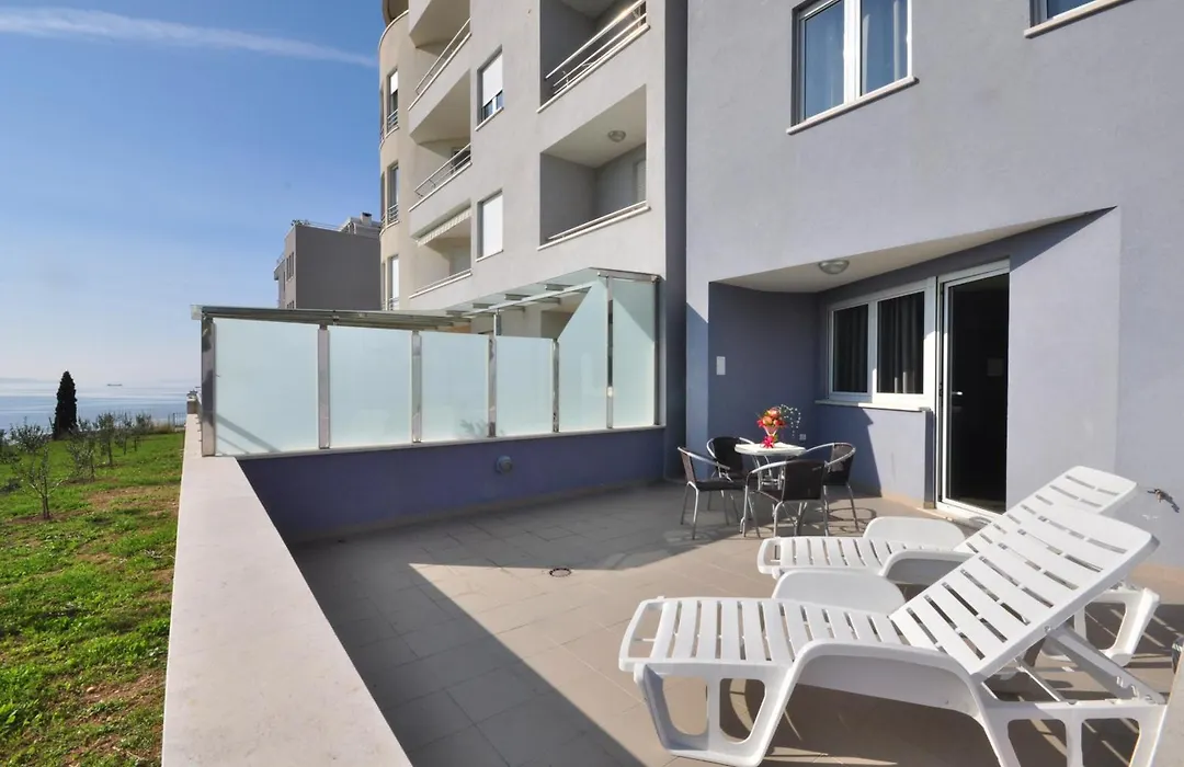 Adriatic Queen Rooms & Apartments-1