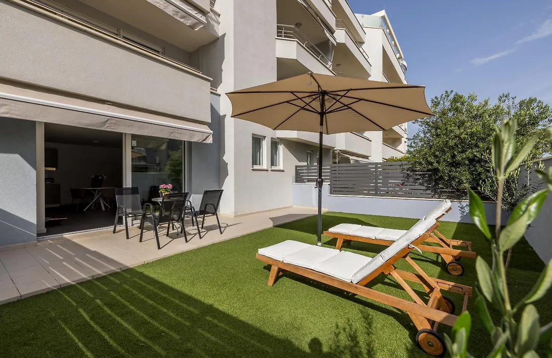 Adriatic Queen Rooms & Apartments-1