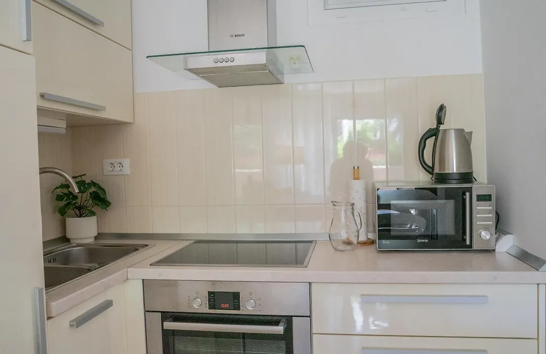 Apartment Zenta With Free Private Parking-1