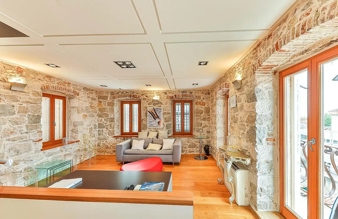 Augubio Penthouse-1