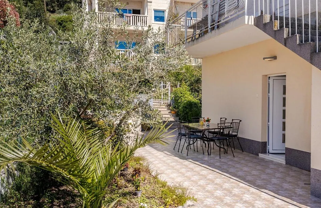 Apartment Lu-1