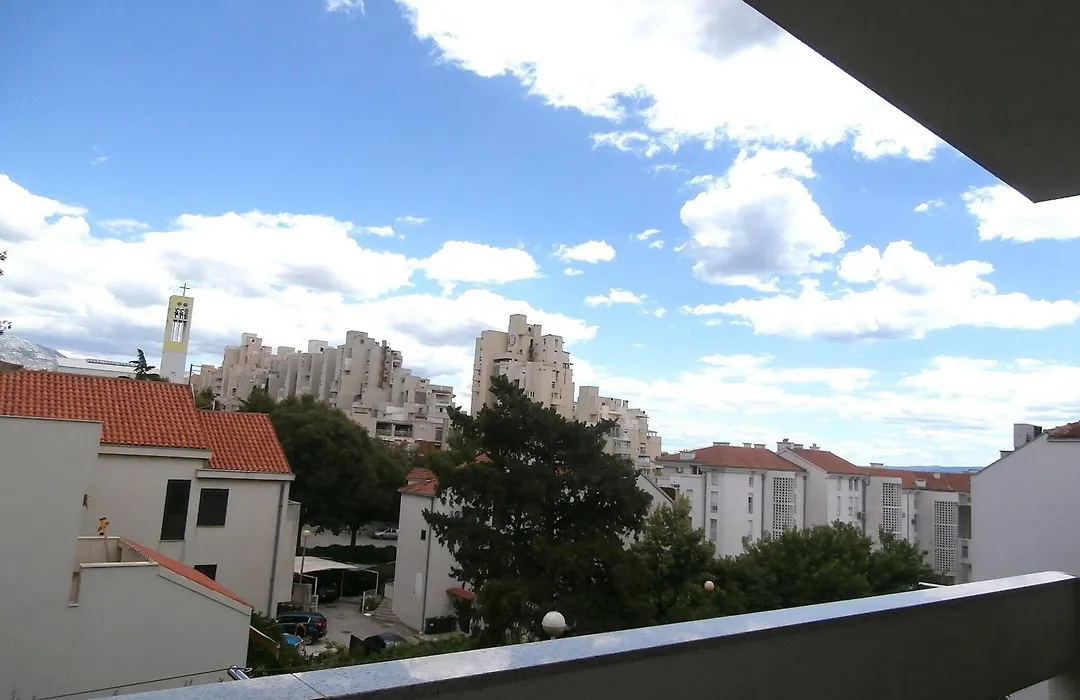 Apartments Cordis-1