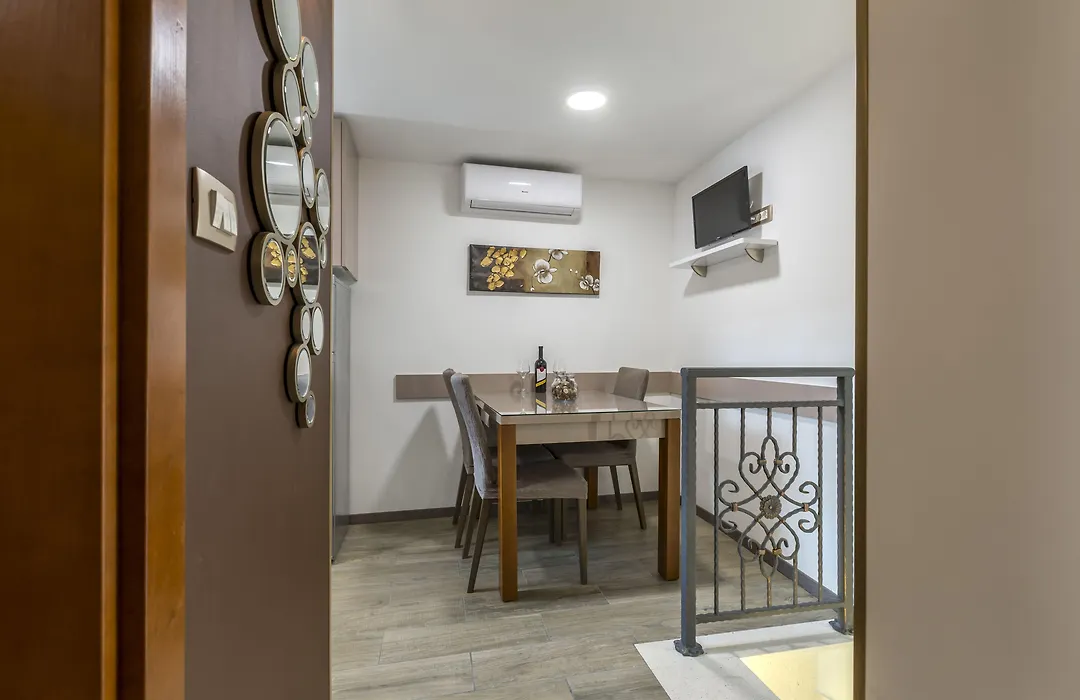 Reval Luxury Stone House Apartments****-1