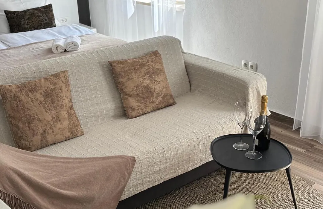 Studio Apartman Fictilis-1
