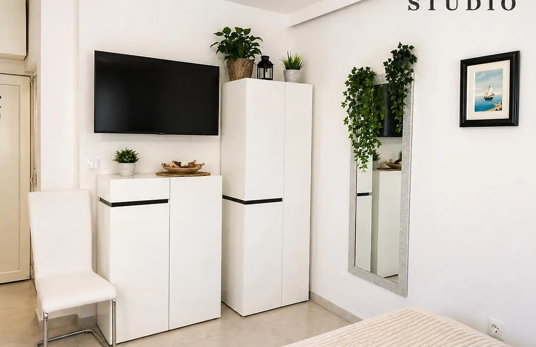 Sunshower Apartment And Studio-1