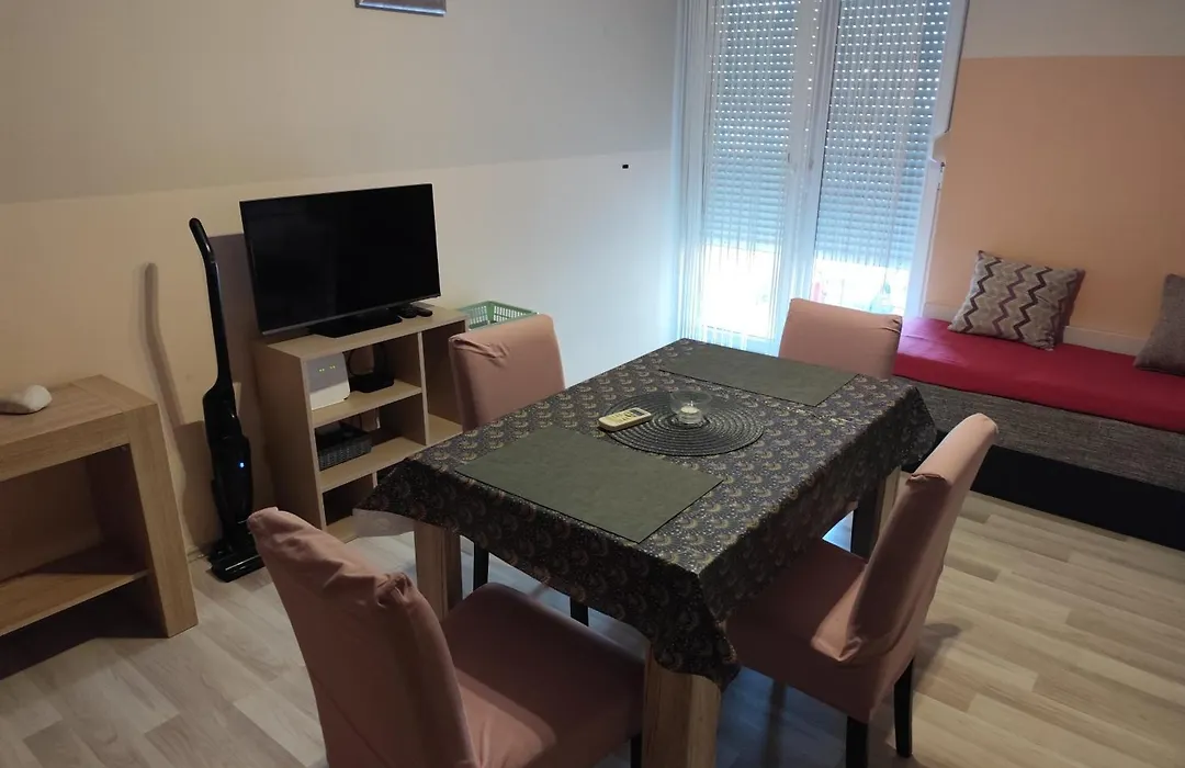 Apartment Oli-1