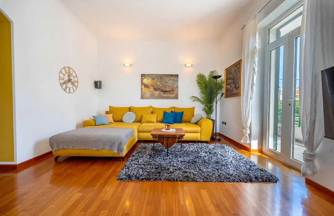White House Luxury Suite - Split Center, Near Beach & Parking-1