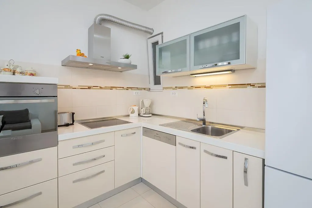 Apartment Vuko-1