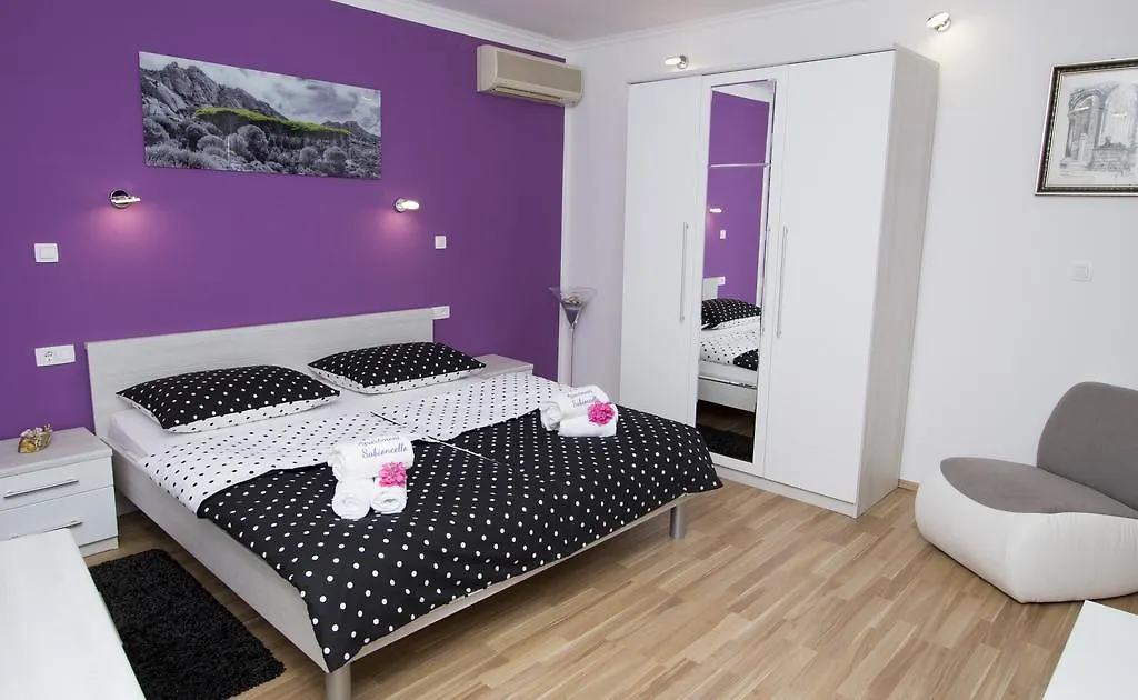 Apartment Sabioncello-1