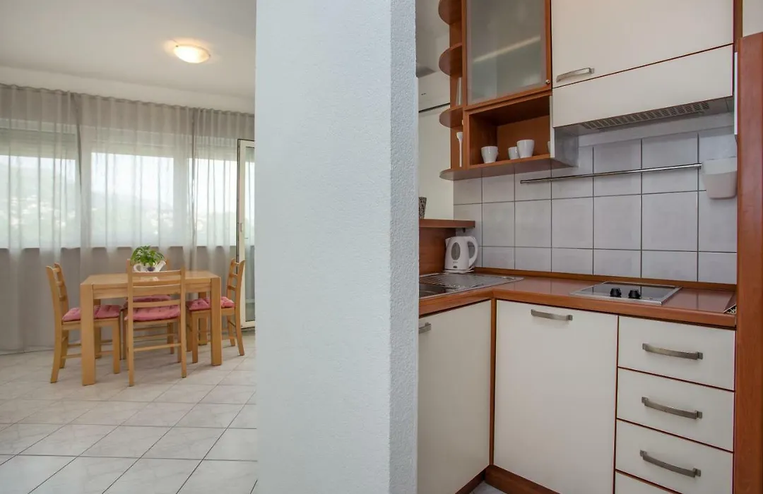 Apartments Vip-1