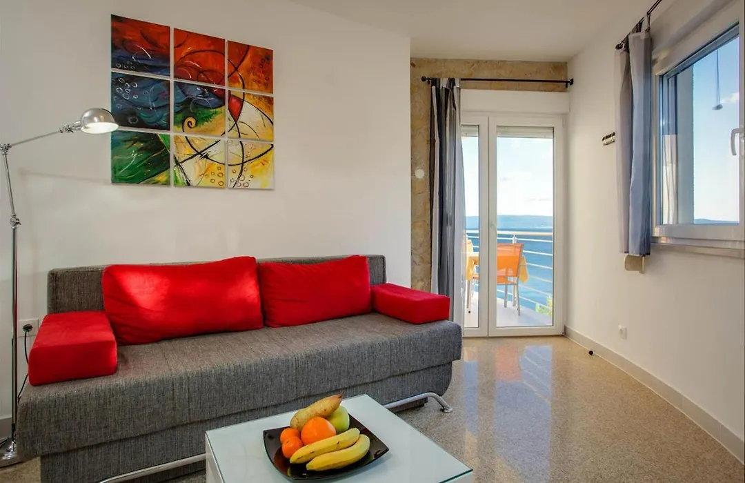 Ark Beach Apartments-1