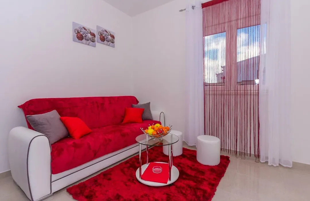 Apartment Ema-1