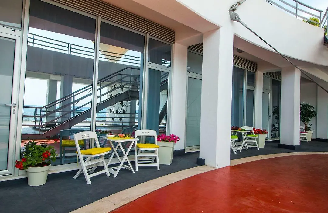 Idro Studio Apartments Directly At The Beach-1
