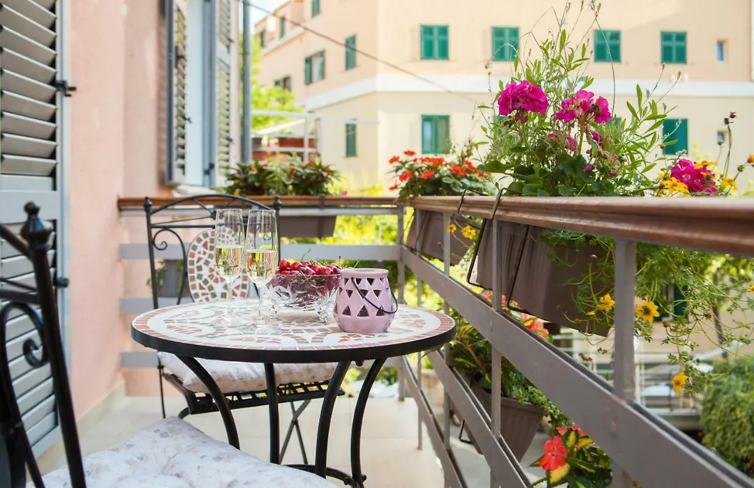 Luxury Apartment Luce-1