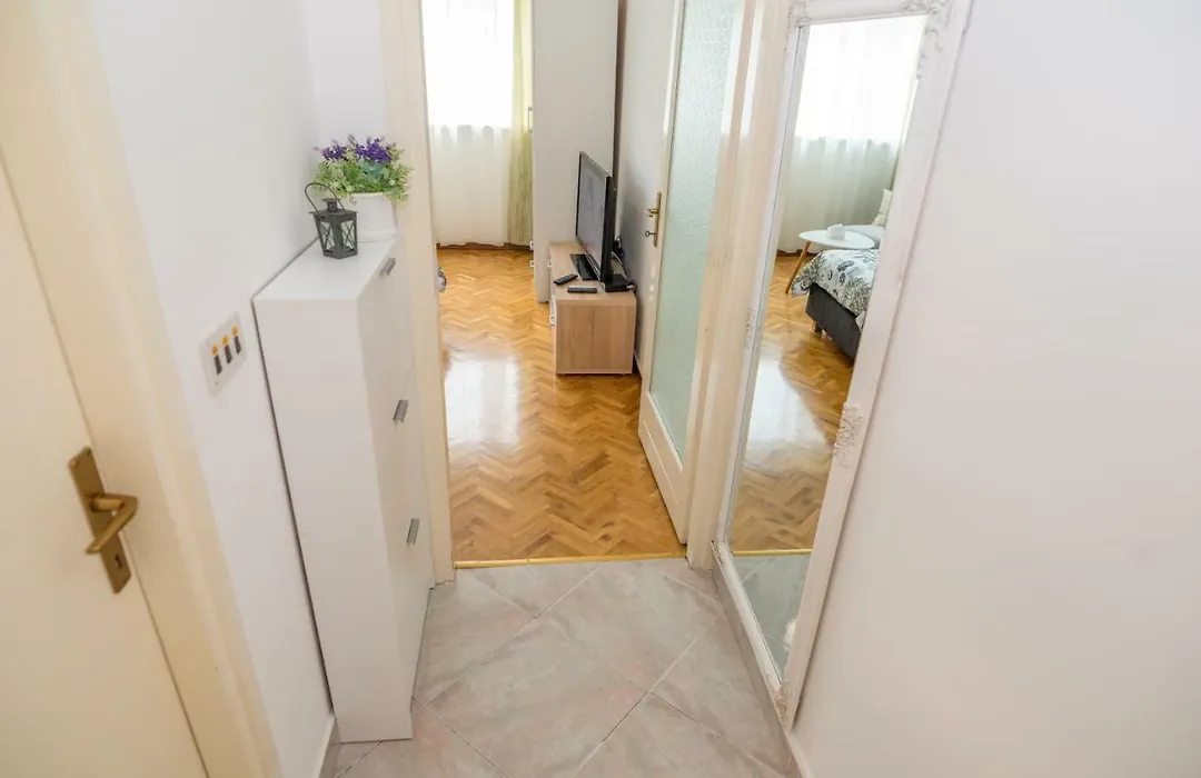 Apartman Doris,Self Check In-1