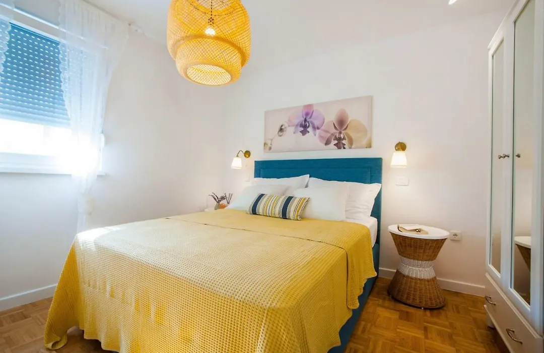 Modern Apartment Near Beach Split-1